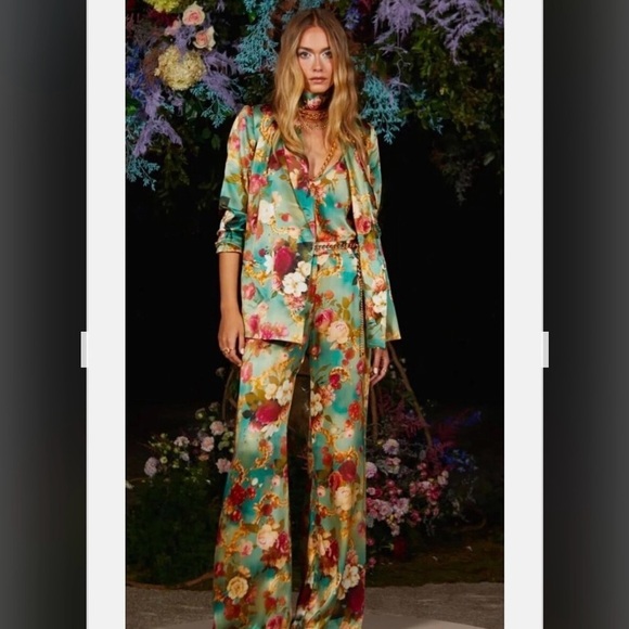 L'Agence Everly Wrap Shawl Silk Blazer in Rococo Floral Multi Size XS - Picture 2 of 12